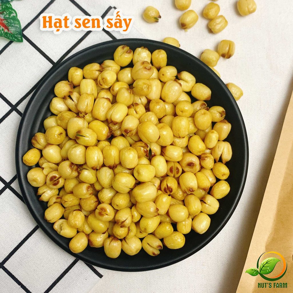 Hat Sen Rung Hạt sen sấy giòn 200g – Trái cây sấy Nut's Farm